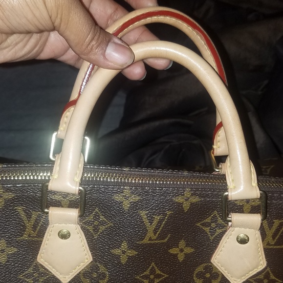LV Speedy 40 (Authentic) - Picture 8 of 8